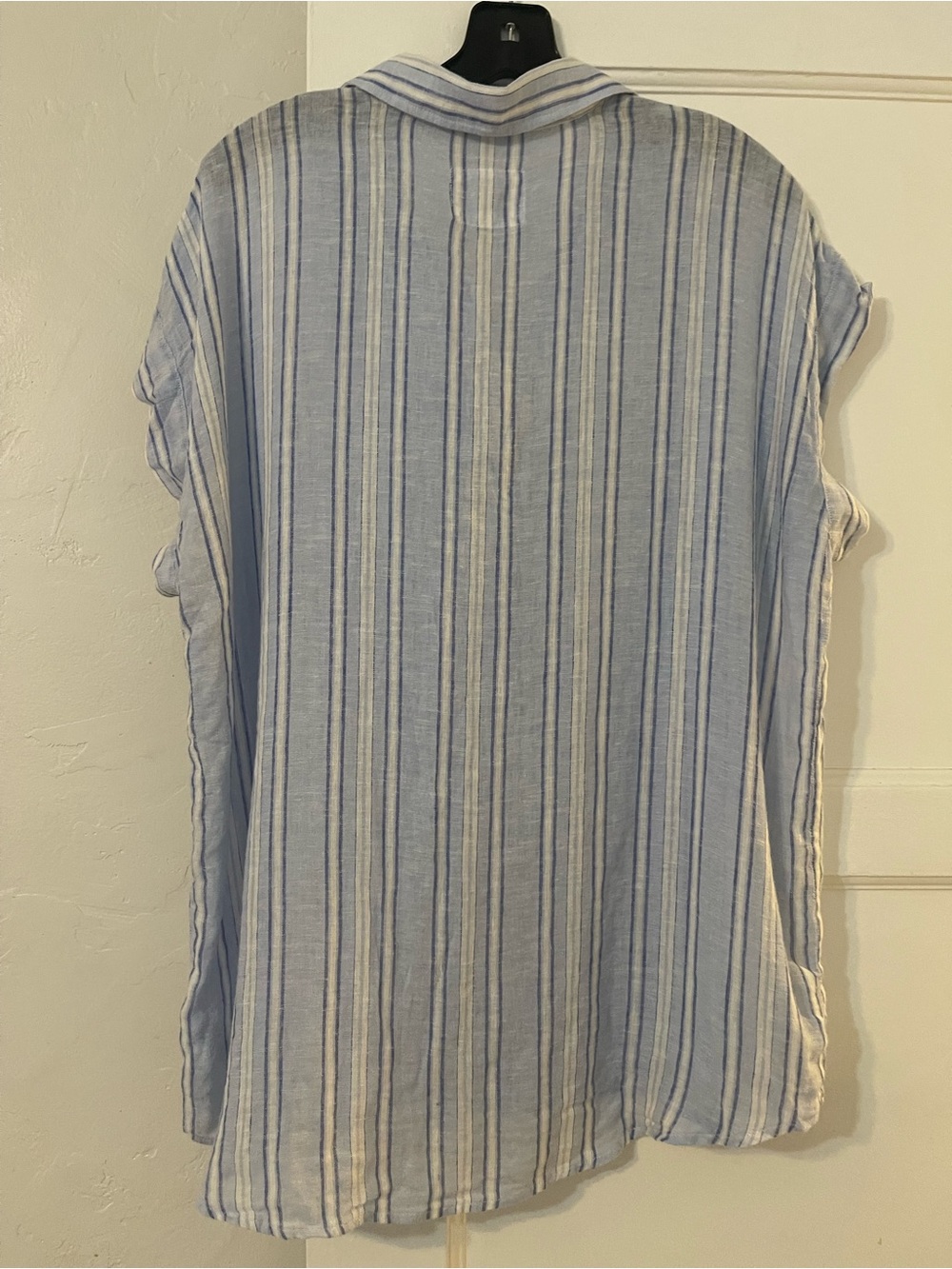 NWT Rails Jamie Napoli Light Blue/White Stripe Short Sleeve Button-Up Shirt - Picture 5 of 7